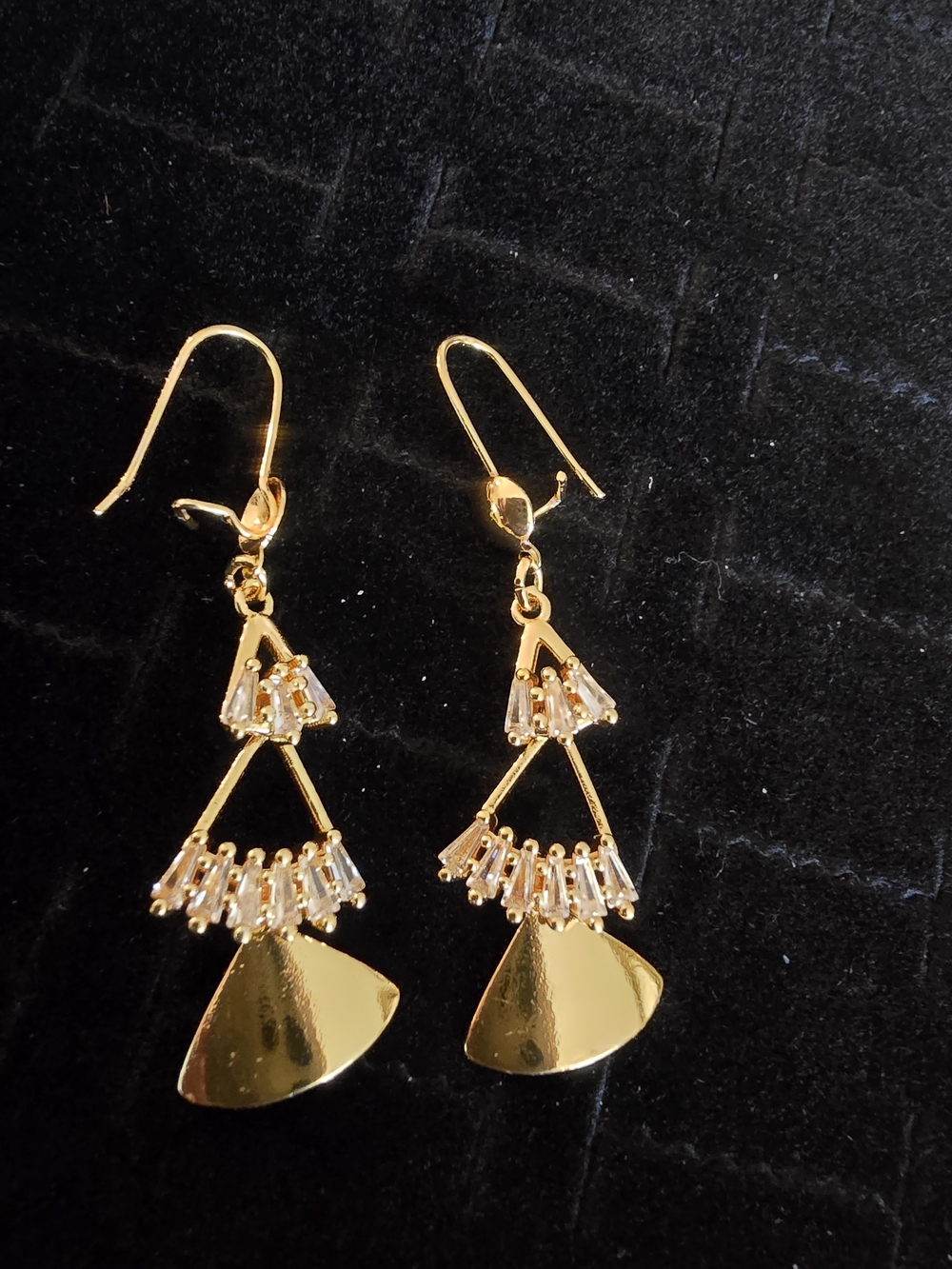 22kgp Dubai Jewelry Gold Dangle Fan Earrings - Elegant Women's Jewelry